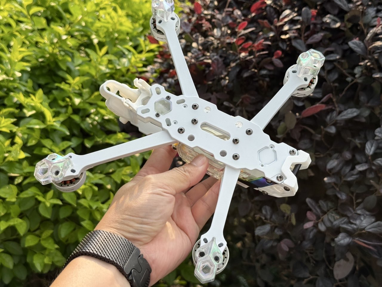 SpeedyBee Mario 5 White Frame  - đánh giá và giá Fpv Drone Bag